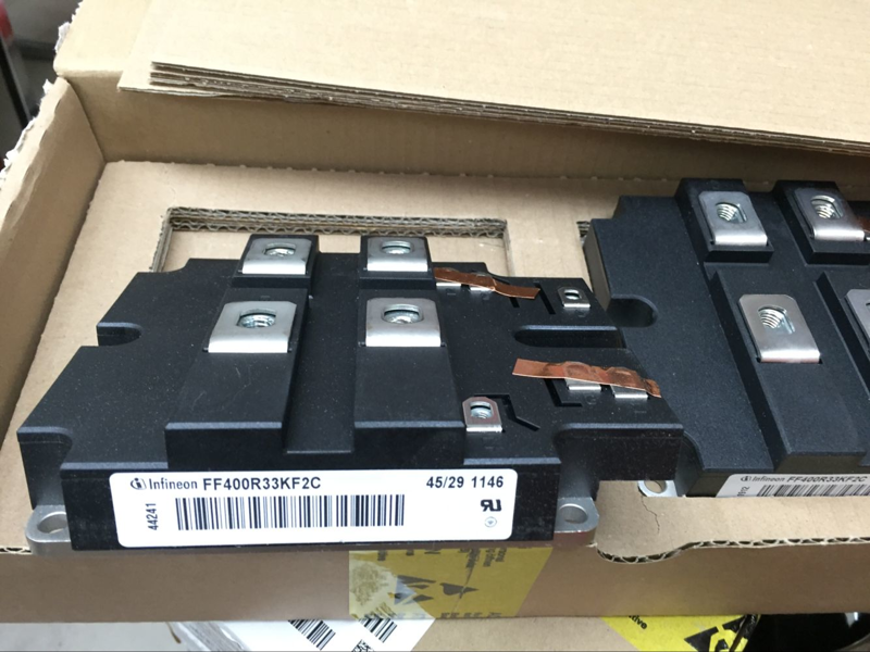 英飛凌IGBT FF400R33KF2C 400A  3300V